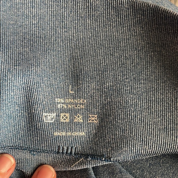 NVGTN Seamless Leggings *see description!* 🩵 - Picture 4 of 4